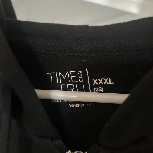 Time and Tru Classic Black Hoodie - Picture 2 of 2